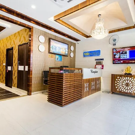 Fabhotel Royal Villa Hussainpura Chowk-2